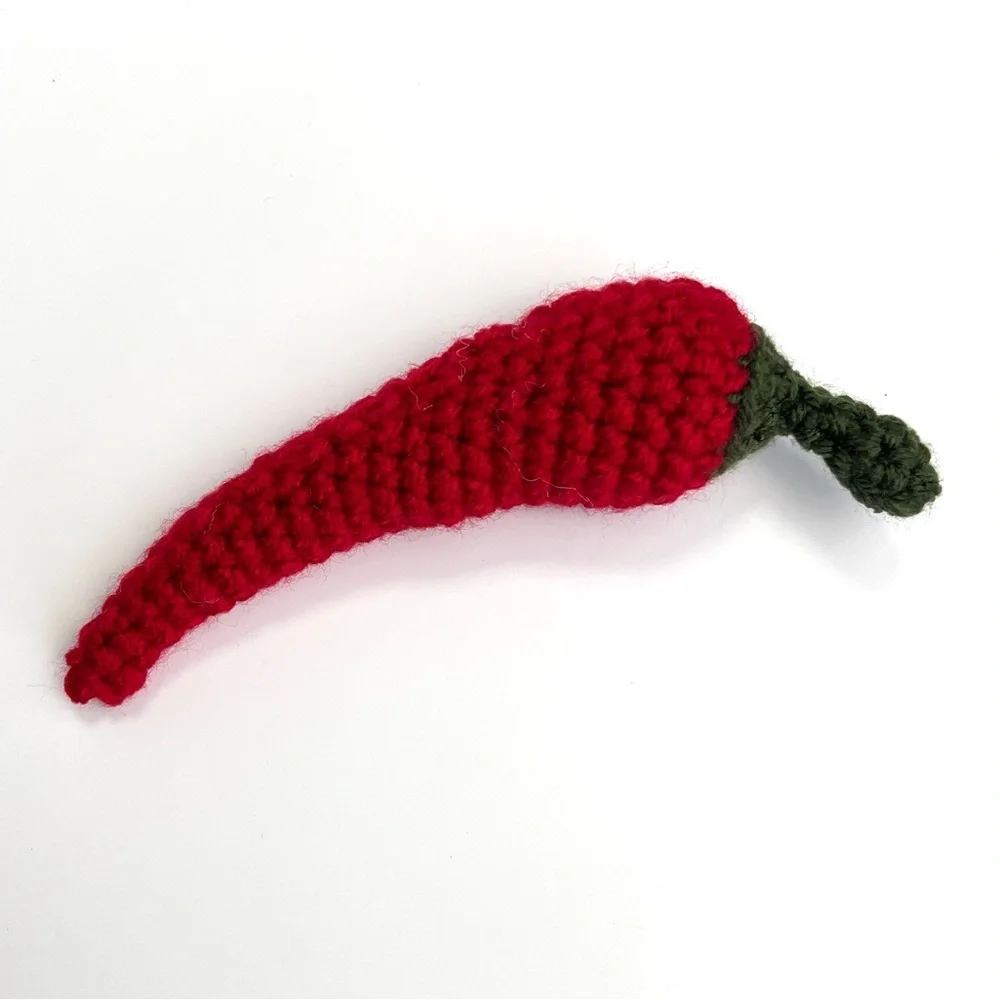 Cat Toy Handmade Catnip Chili Pepper Crocheted Interactive Toys for Cats